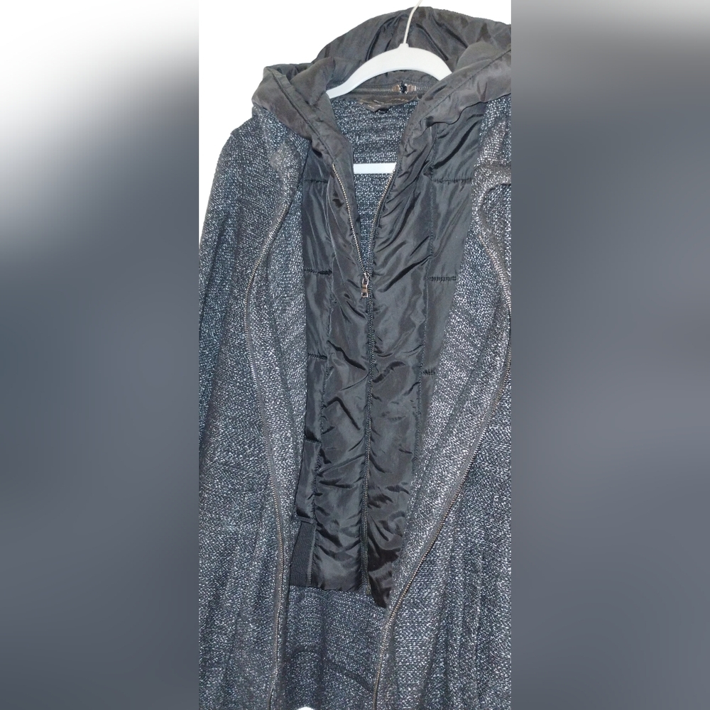 BCBG MAXAZRIA "NATHYN" DOUBLE LAYER JACKET- REMOVABLE HOOD ~SIZE XS ~ GRAY/BLACK - Picture 9 of 16